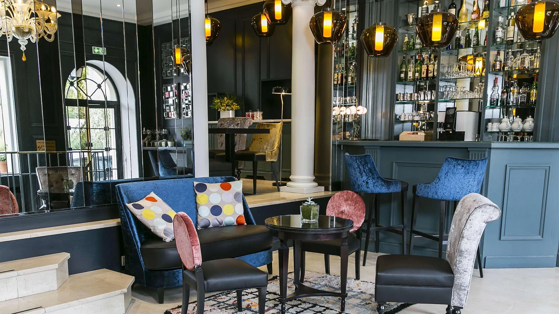 Hotel De Neuville Arc De Triomphe Paris